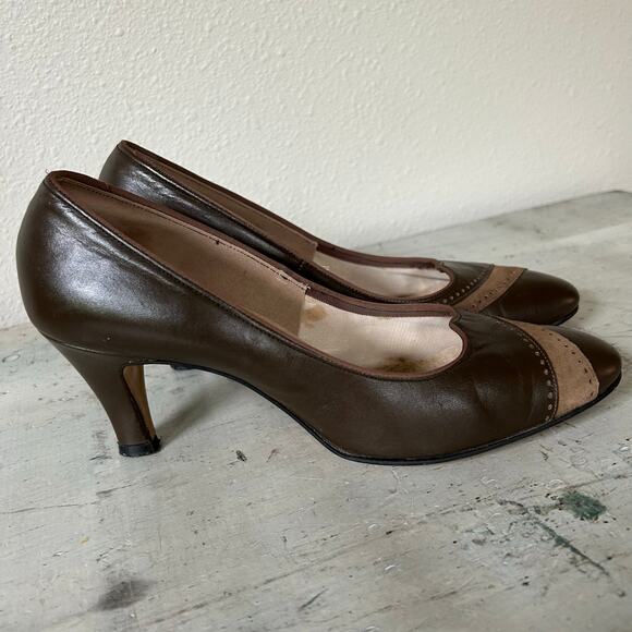 Vintage Ginnie Johansen leather wing tip high heel pumps brown 50s 60s retro 7 - Picture 7 of 13